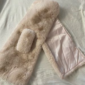 Apprais Pink Scarf